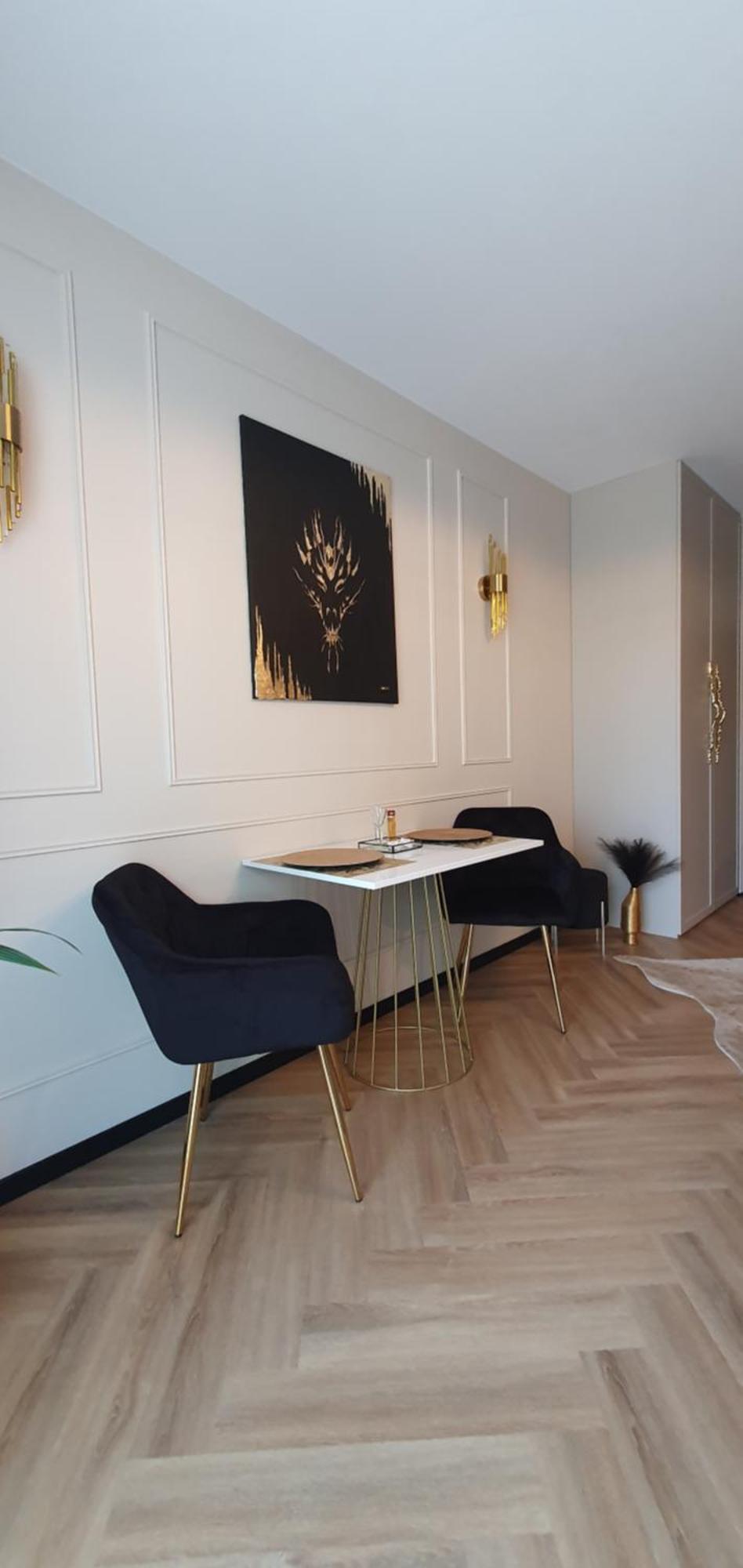 Lux Stays By Torres At K39 Krasków Εξωτερικό φωτογραφία