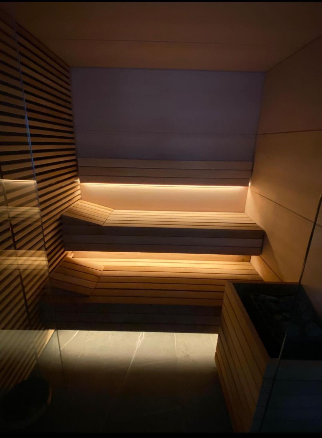 Lux Stays By Torres At K39 Krasków Εξωτερικό φωτογραφία